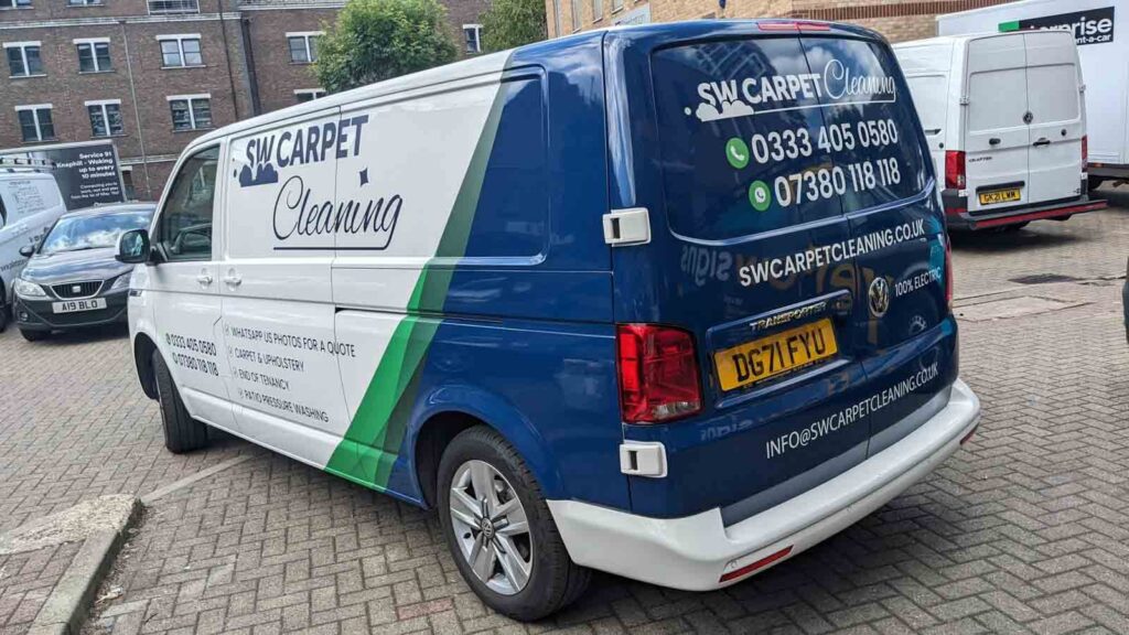 FULL COLOUR PARTIAL WRAP AND CONTOUR CUT LETTERS in London