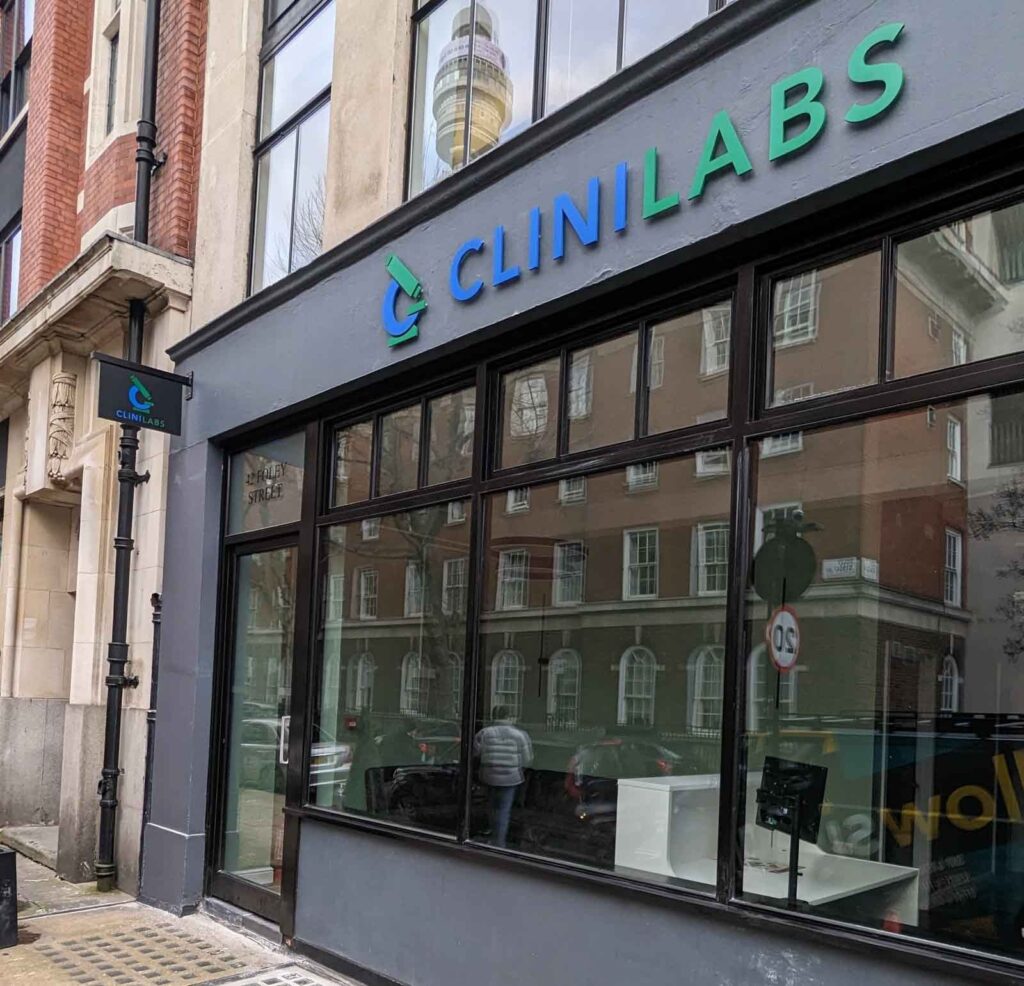 WET COATED 10MM ACRYLIC LETTERS WITH 25MM BLACK FOAM PROJECTING SIGN in London