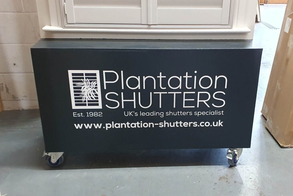 FULL COLOUR PRINTED VINYL + WHITE CUT VINYL in London